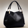 Classic Shoulder Bag